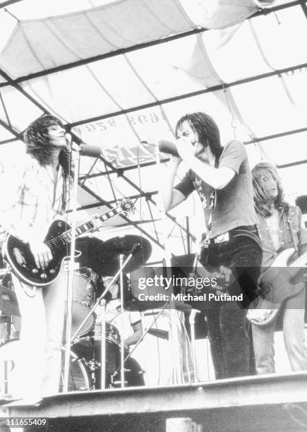 Peter Frampton Greg Ridley Photos and Premium High Res Pictures - Getty ...