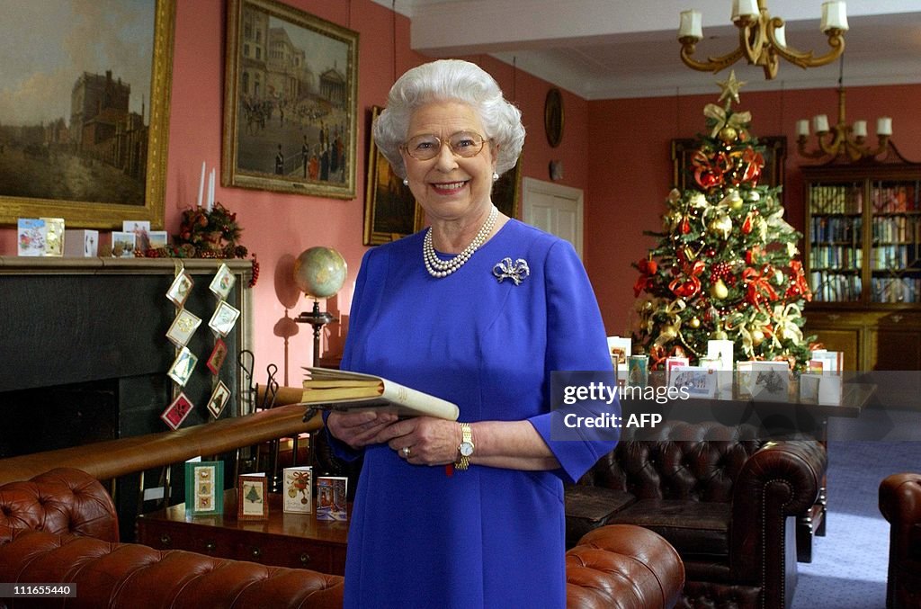 Queen Elizabeth II at Combermere Barrack