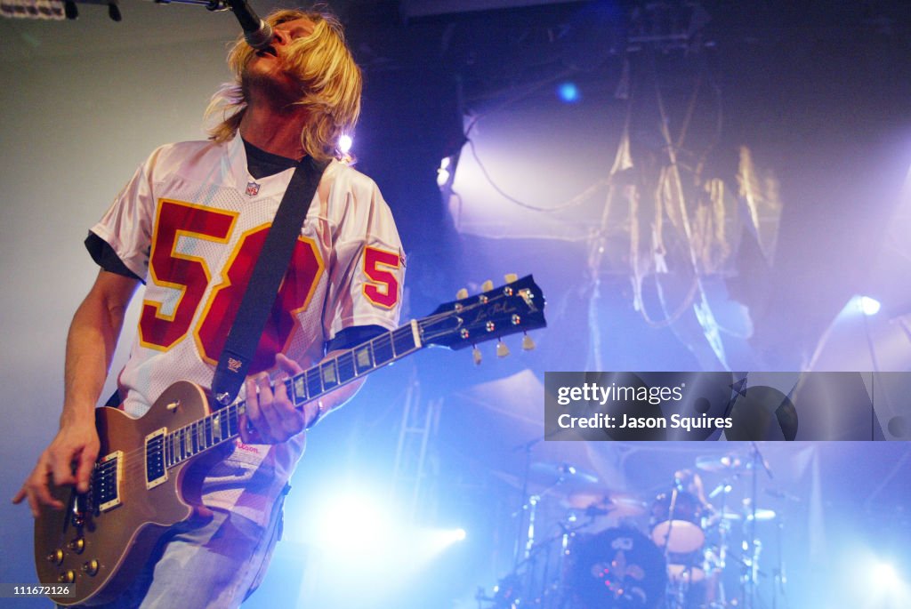 Puddle of Mudd performs live in Kansas City on December 10, 2003