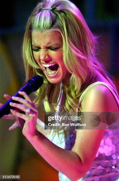 Jessica Simpson Rocking It 2,942 Cbs Studios Center Stock Photos, High-Res Pictures, and Images ...