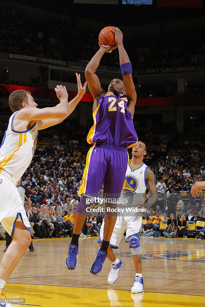 Los Angeles Lakers v Golden State Warriors