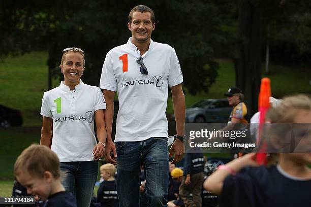 Laureus World Sports Academy Ambassador's and Olympic triathlon champions Emma Snowsill and Jan Frodeno are joined by Indigenous school children,...
