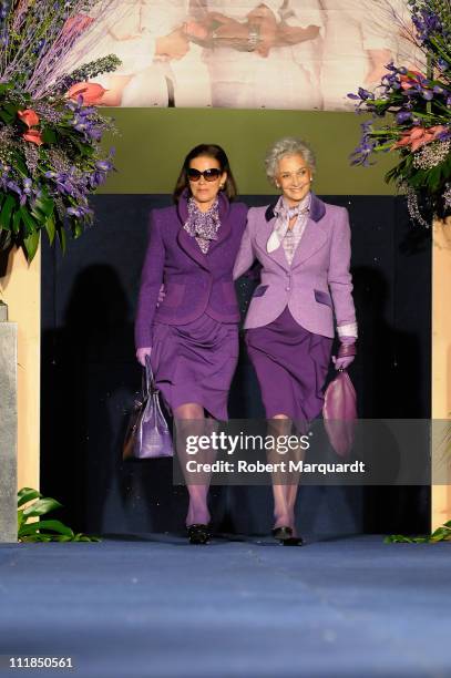 Jutta Jager and Lluisa Sallent attend the 'Moda Solidaria' at the Gran Hotel Princesa Sofia on April 7, 2011 in Barcelona, Spain.