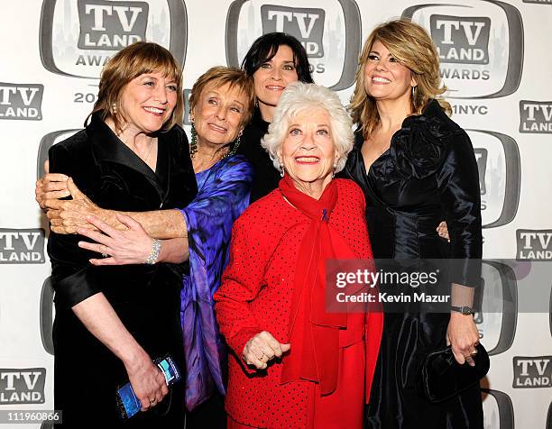 Nancy Rae 340 Nancy Rae Stock Photos, High-Res Pictures, and Images - Getty Images