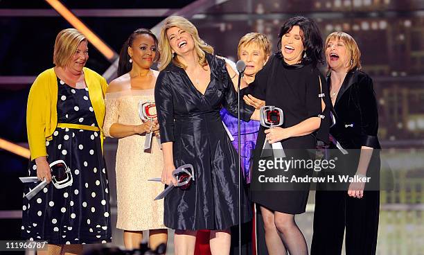 The cast of "The Facts Of Life" Mindy Cohn, Kim Fields, Lisa Whelchel, Cloris Leachman, Nancy McKeon and Geri Jewell accept the Pop Culture Award...