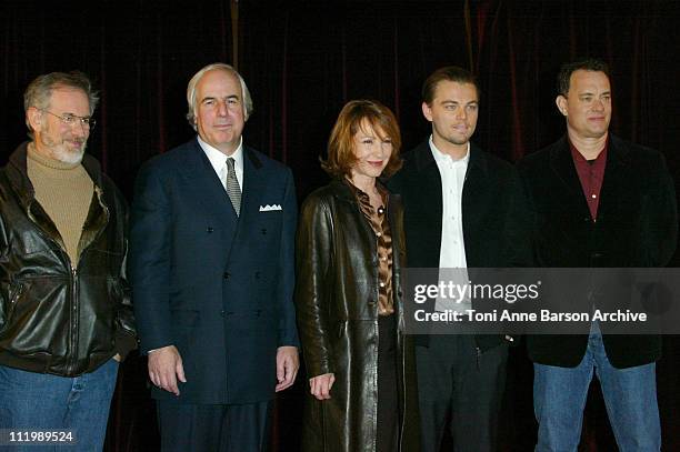 Director / producer Steven Spielberg, co-author Frank W. Abagnale, Nathalie Baye, Leonardo DiCaprio and Tom Hanks