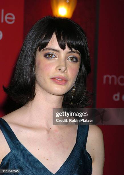 Krysten Ritter 2003 776 Mona Lisa Smile New York Premiere Stock Photos, High-Res Pictures ...