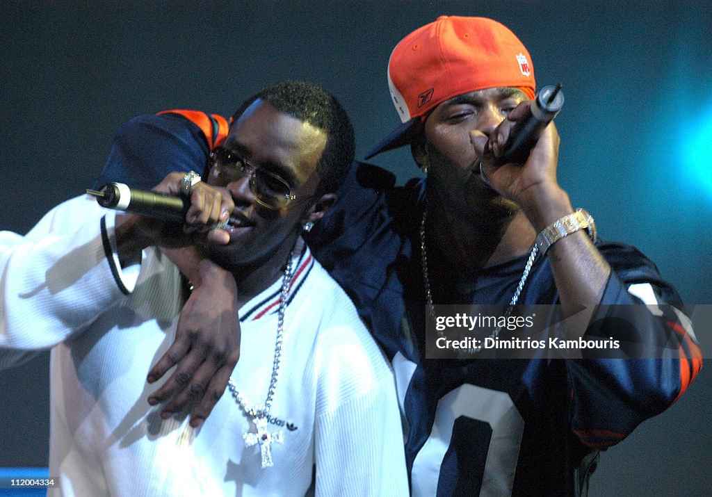 PlayStation 2 Celebrates Red White and Blue with Poolside Party