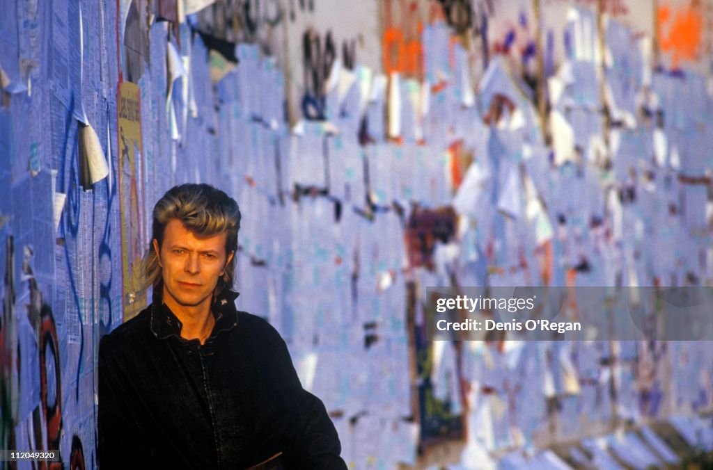 Bowie At Berlin Wall