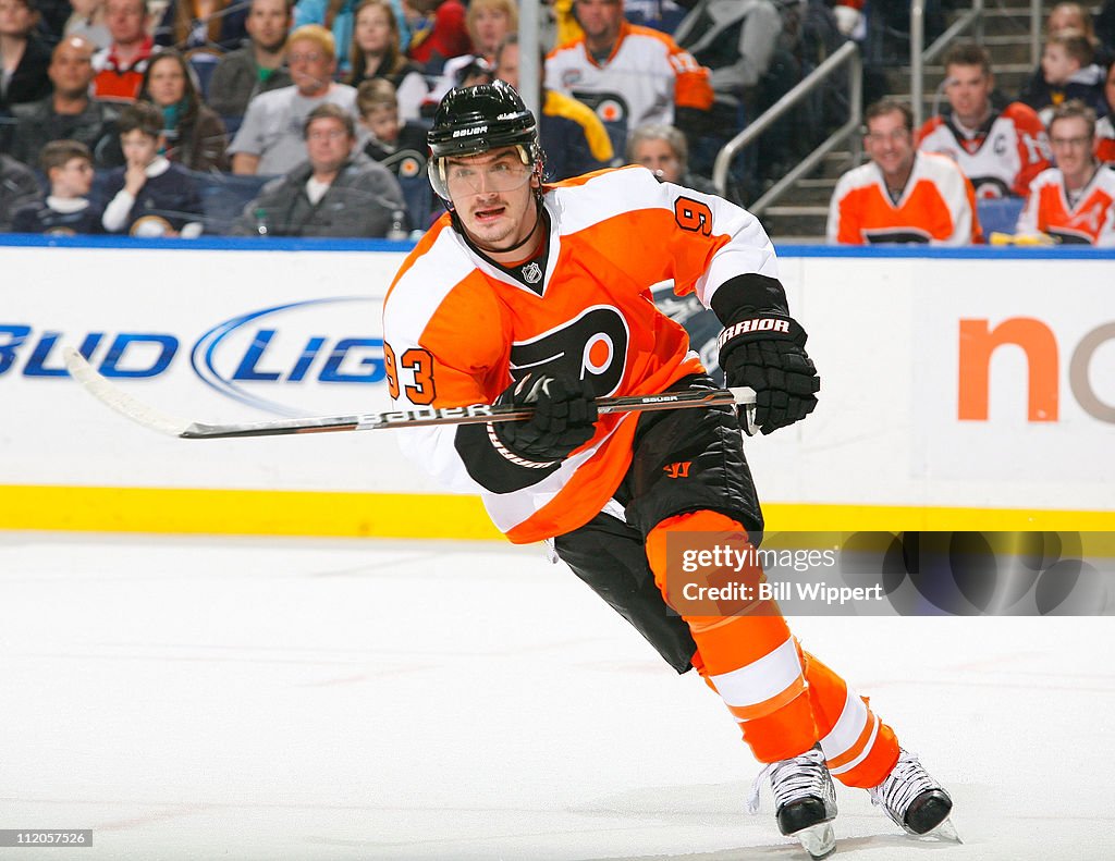 Philadelphia Flyers v Buffalo Sabres