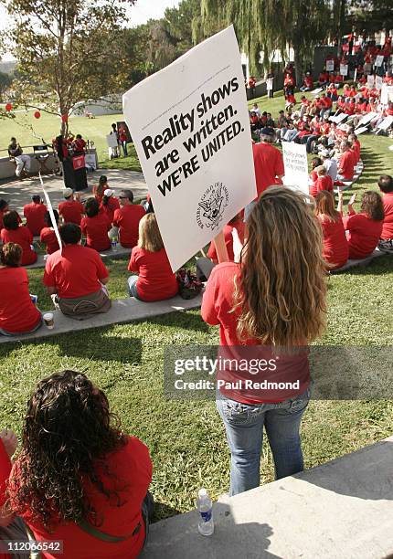 Unity Rally 11995 23 Wgaw Unity Rally Photos & High Res Pictures - Getty Images