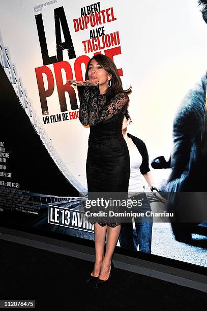Caterina Murino attends 'La Proie' Paris Premiere at UGC Cine Cite Bercy on April 12, 2011 in Paris, France.
