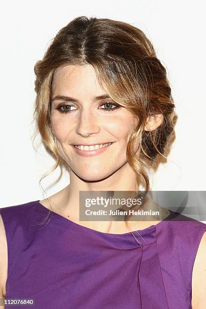 Alice Taglioni attends 'La Proie' Paris premiere at UGC Cine Cite Bercy on April 12, 2011 in Paris, France.