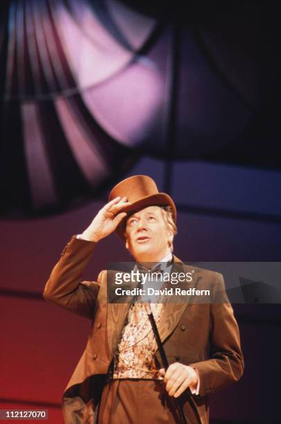 Max Bygraves, English variety performer, on stage during the 1986 Royal Variety Performance, at the Theatre Royal, Drury Lane, London, England, Great...
