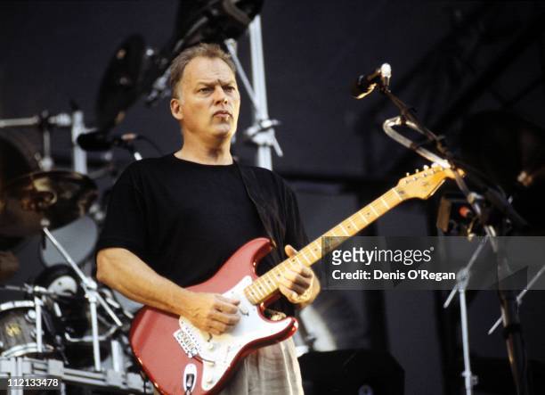 Pink Floyd guitarist and singer Dave Gilmour, 1994.