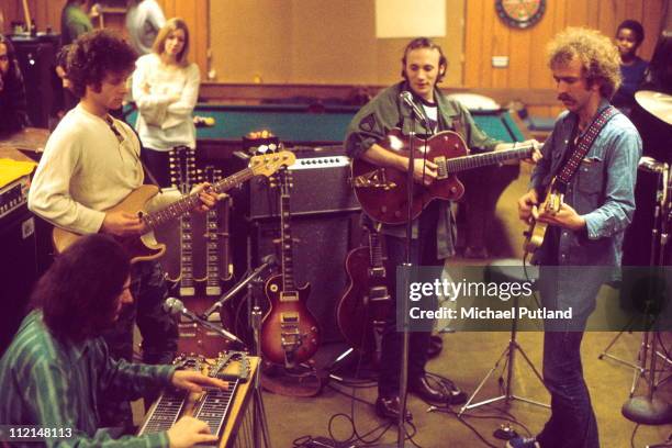 Manassas rehearsing in Guildford, March 1972, L-R Al Perkins, Chris Hillman, Stephen Stills, Bernie Leadon.