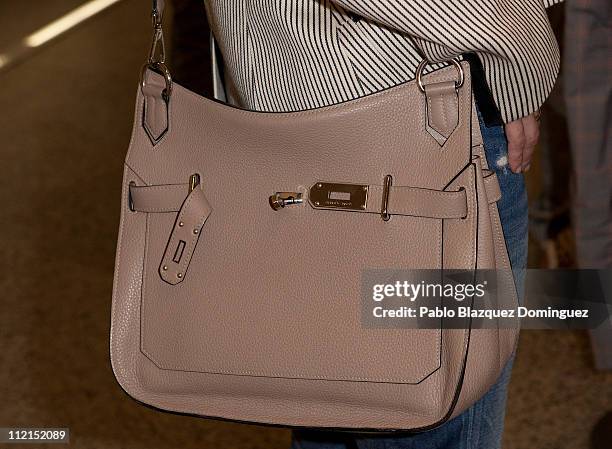 Spanish actress Maribel Verdu attends 'La Maleta de los Nervios' photocall at Canal Theatre on April 13, 2011 in Madrid, Spain.