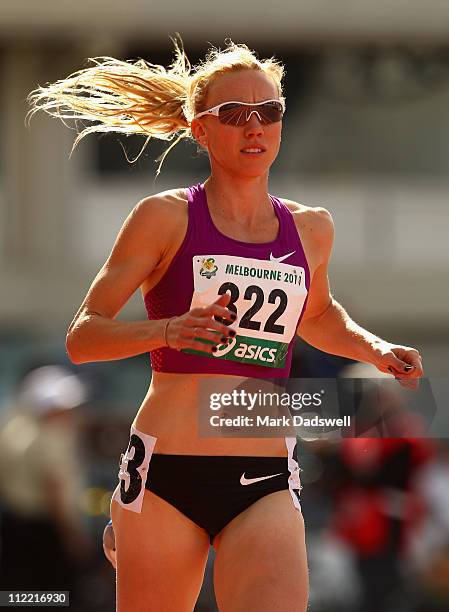 Tamsyn Lewis of VIC prepares for the Womens 800 Metres Open Preliminaries during day one of the Australian Athletics National Campionships at Olympic...