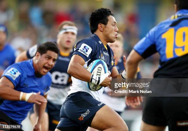 Christian Lealiifano of the Brumbies makes a line break during the round nine Super Rugby match between the Brumbies and the Force at Canberra...