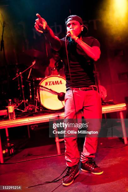 Mrhuro Rapper 511 Slug Rapper Stock Photos, High-Res Pictures, and Images - Getty Images