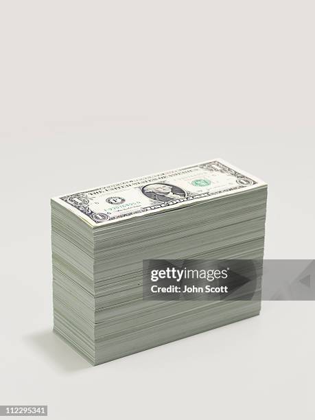 a pile of dollar bills - banconota da 1 dollaro statunitense foto e immagini stock