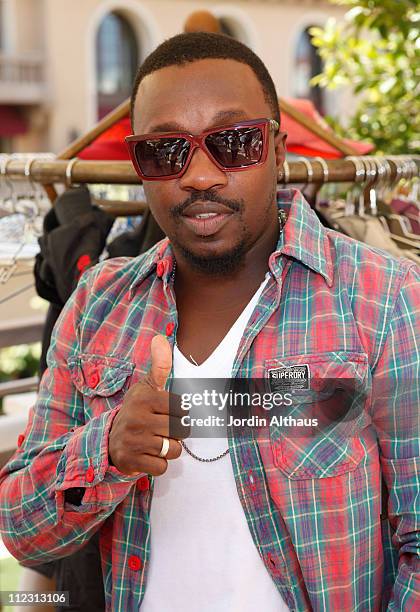 Anthony Hamilton poses with Superdry at the Kari Feinstein MTV Movie Awards Style Lounge held at Montage Beverly Hills on June 3, 2010 in Beverly...