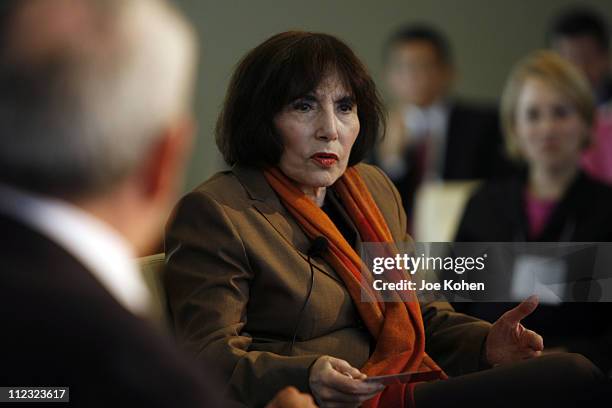 Donna Rabinowitz Dorothy Rabinowitz Photos and Premium High Res Pictures - Getty Images
