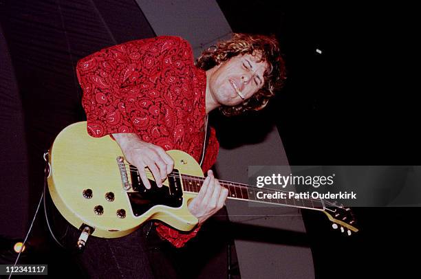 Stone Temple Pilots during Stone Temple Pilots in Concert at Nassau Coliseum - 1996 at Nassau Veterans Memorial Coliseum in Uniondale, New York,...