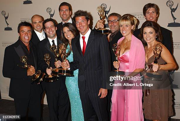 128 Cast Of Extreme Makeover Home Edition Stock Photos, High-Res
