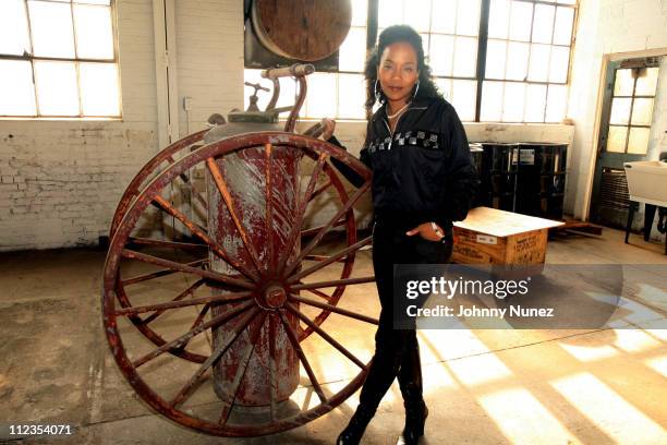 Sonja Sohn As Detective Shakima "kima" Greggs during "THE WIRE" BET Promo Shoot - December 7, 2006 in Brooklyn, New York, United States.