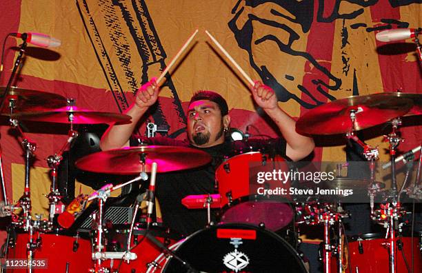 Dave Buckner of Papa Roach at the CD release concert for "LoveHateTragedy".