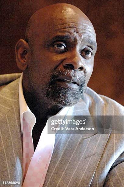 Chris Gardner during "The Pursuit of Happyness" Press Conference with Thandie Newton, Gabriele Muccino and Chris Gardner at Waldorf Astoria in New...