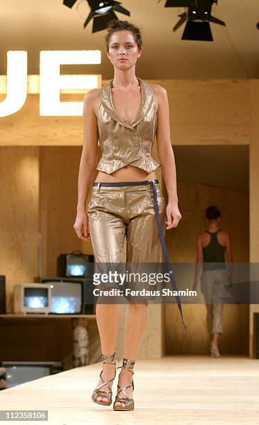 Tasha Tilberg wearing Unique Spring/Summer 2006 during London Fashion Week Spring/Summer 2006 - Unique - Runway at Berkeley Square in London, Great...