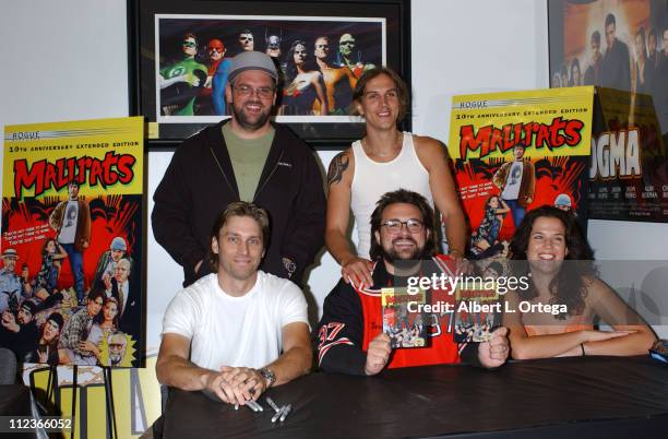 Ethan Suplee, Jason Mewes, producer Scott Mosier, writer-director Kevin Smith and Renee Humphrey