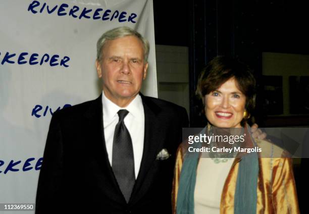 Tom Brokaw and wife Meredith Lynn Auld during The 2004 Riverkeeper Benefit Dinner at Chelsea Piers, Pier 60 in New York City, New York, United States.