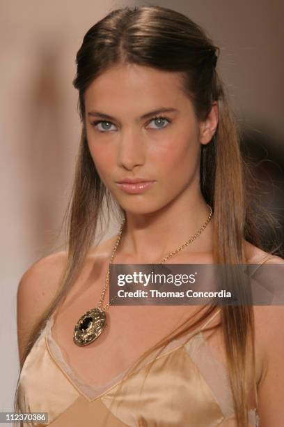 Jessica Miller wearing Nicole Miller Spring 2005 during Olympus Fashion Week Spring 2005 - Nicole Miller - Runway at Plaza Tent, Bryant Park in New...