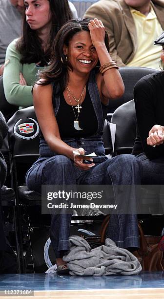 Nia Long during Celebrities Attend Philadelphia 76ers vs New York Knicks Game - April 4, 2007 at Madison Square Garden in New York City, New York,...