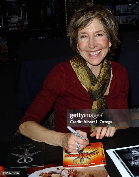 Lin Shaye during In-Store Signing with Doug Jones Promoting "Pan's Labyrinth" and Lin Shaye Promoting "Snakes on a Plane" at Dark Delacacies in...