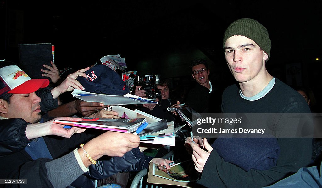 Josh Hartnett Arriving at the "Late Show with David Letterman" - January 14, 2002