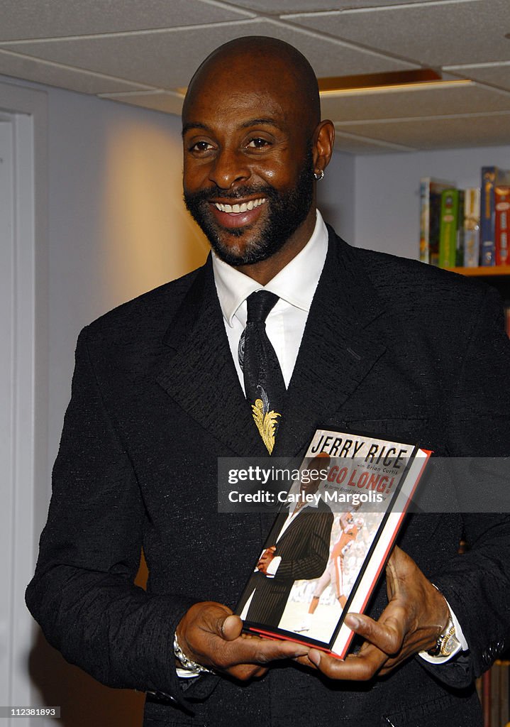 Jerry Rice Signs Copies of His New Book "Go Long" - January 16, 2007
