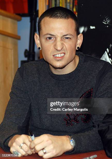 Chester Bennington of Linkin Park during Linkin Park Signs Copies of Their New Book "From the Inside: Linkin Park's Meteora" - December 14, 2004 at...