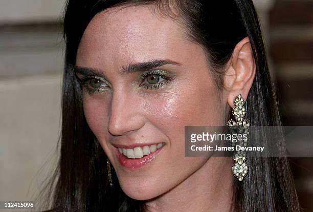 Jennifer Connelly during Jennifer Connelly Visits the "Late Show With David Letterman" - June 30, 2005 at Ed Sullivan Theatre in New York City, New...