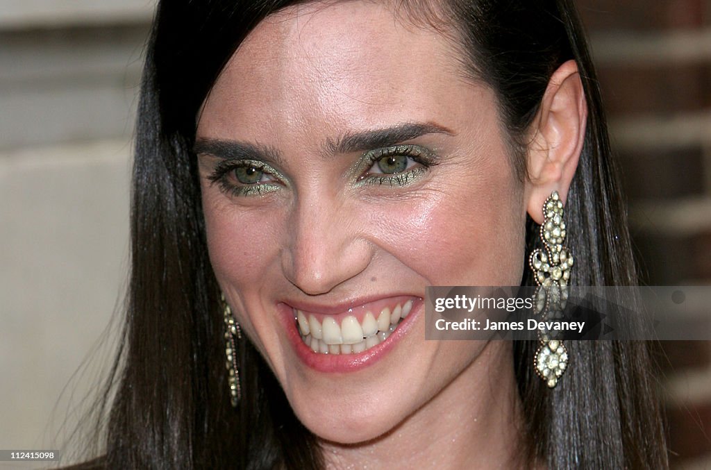 Jennifer Connelly Visits the "Late Show With David Letterman" - June 30, 2005