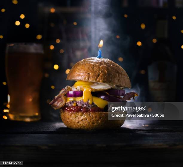 happy birthday's burger - big cook stock pictures, royalty-free photos & images