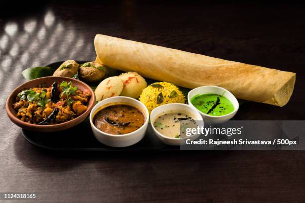 south indian meal - dosa imagens e fotografias de stock