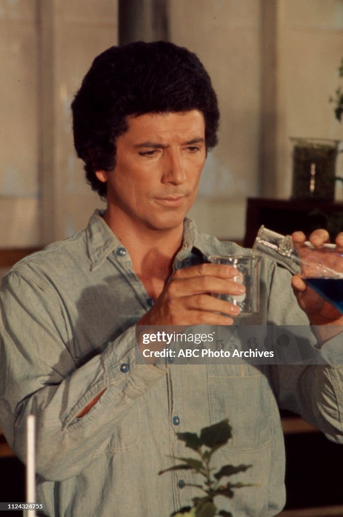 Bert Convy Appearing On 'The Delphi Bureau'