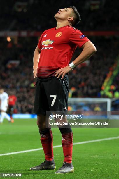 Dejected Alexis Sanchez of Man Utd during the UEFA Champions League Round of 16 First Leg match between Manchester United and Paris Saint-Germain at...