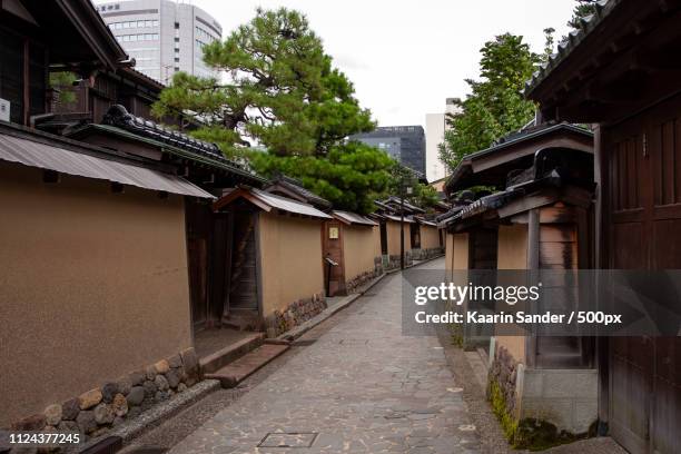 samurai district - acorn street beacon hill cobblestone boston stock pictures, royalty-free photos & images