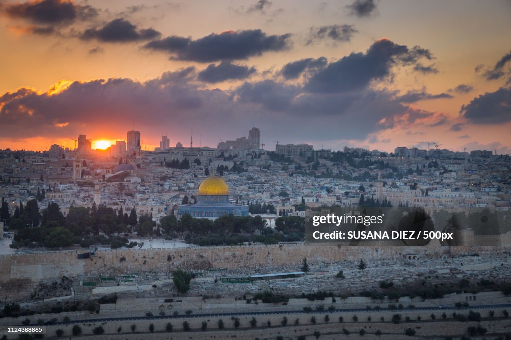 Israel Sunset View Of Sunset Over Jerusalem High-Res Stock Photo - Getty Images