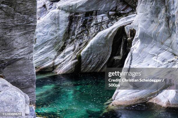 stone washed - tessin stockfoto's en -beelden